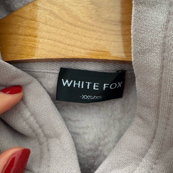 White Fox Hoodie - Picture 3 of 3
